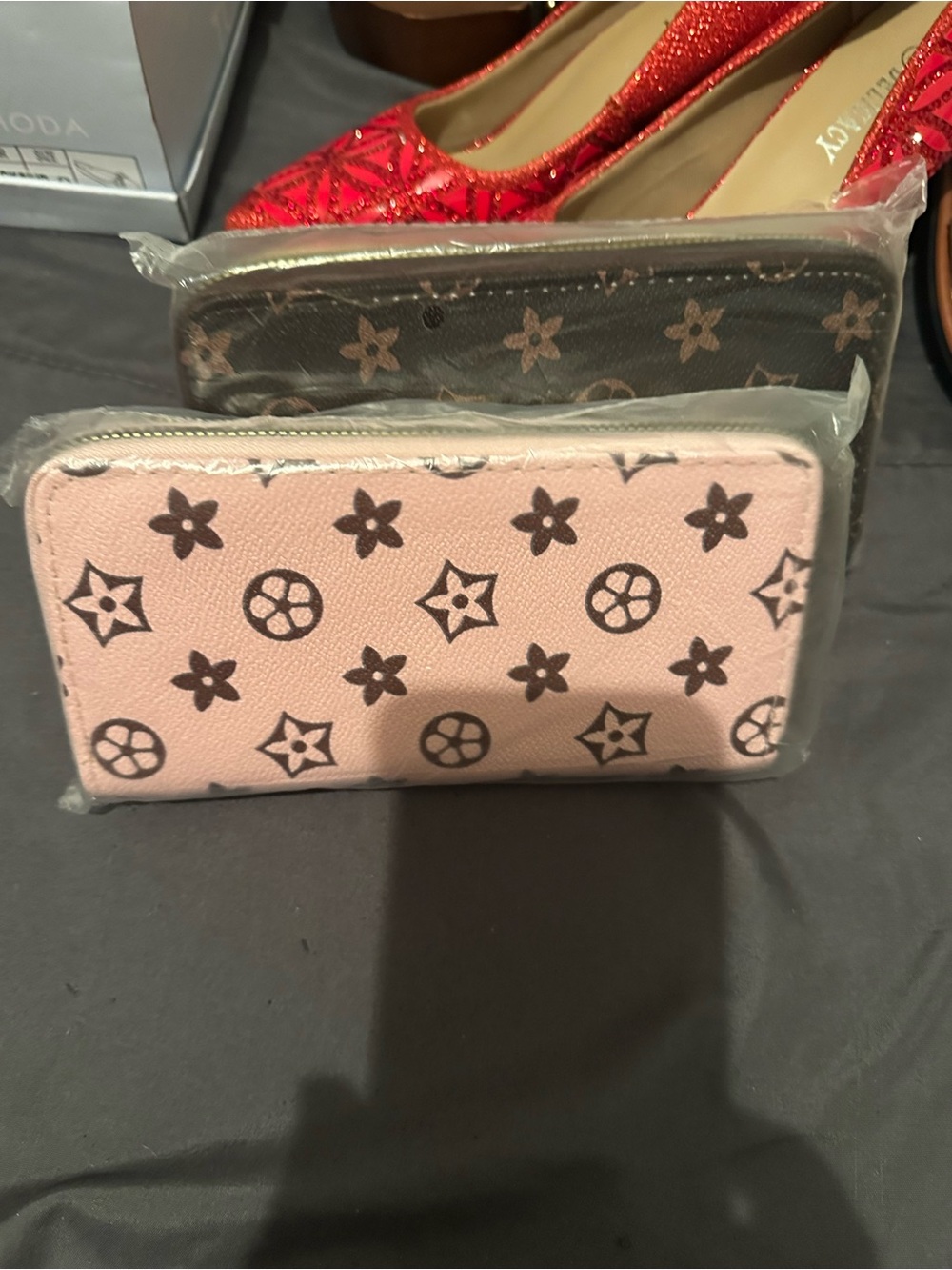 Pink Monogram Pattern Women's Wallet - Picture 2 of 3